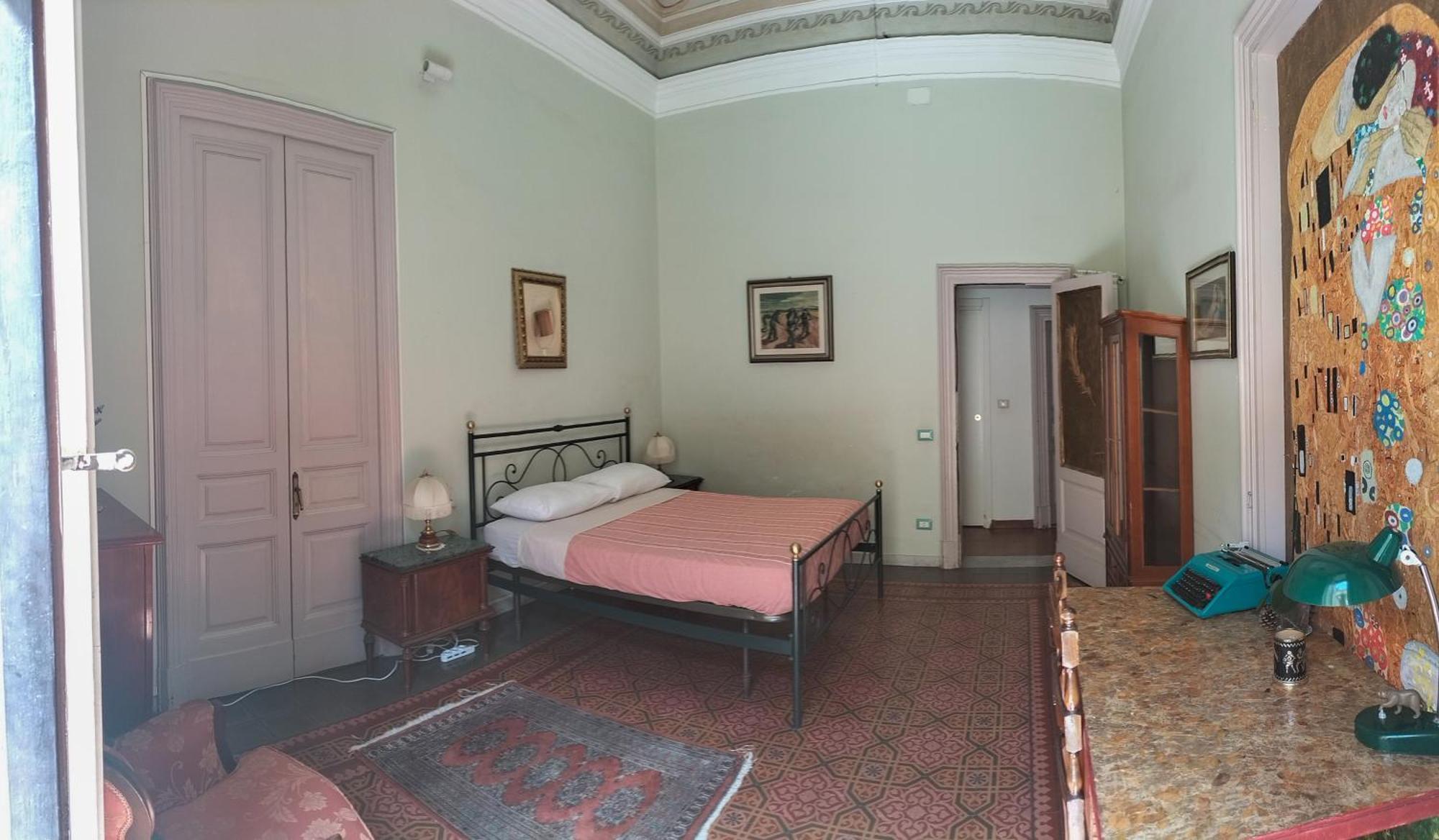 Casa Verdi - House of Travelers Catania Esterno foto