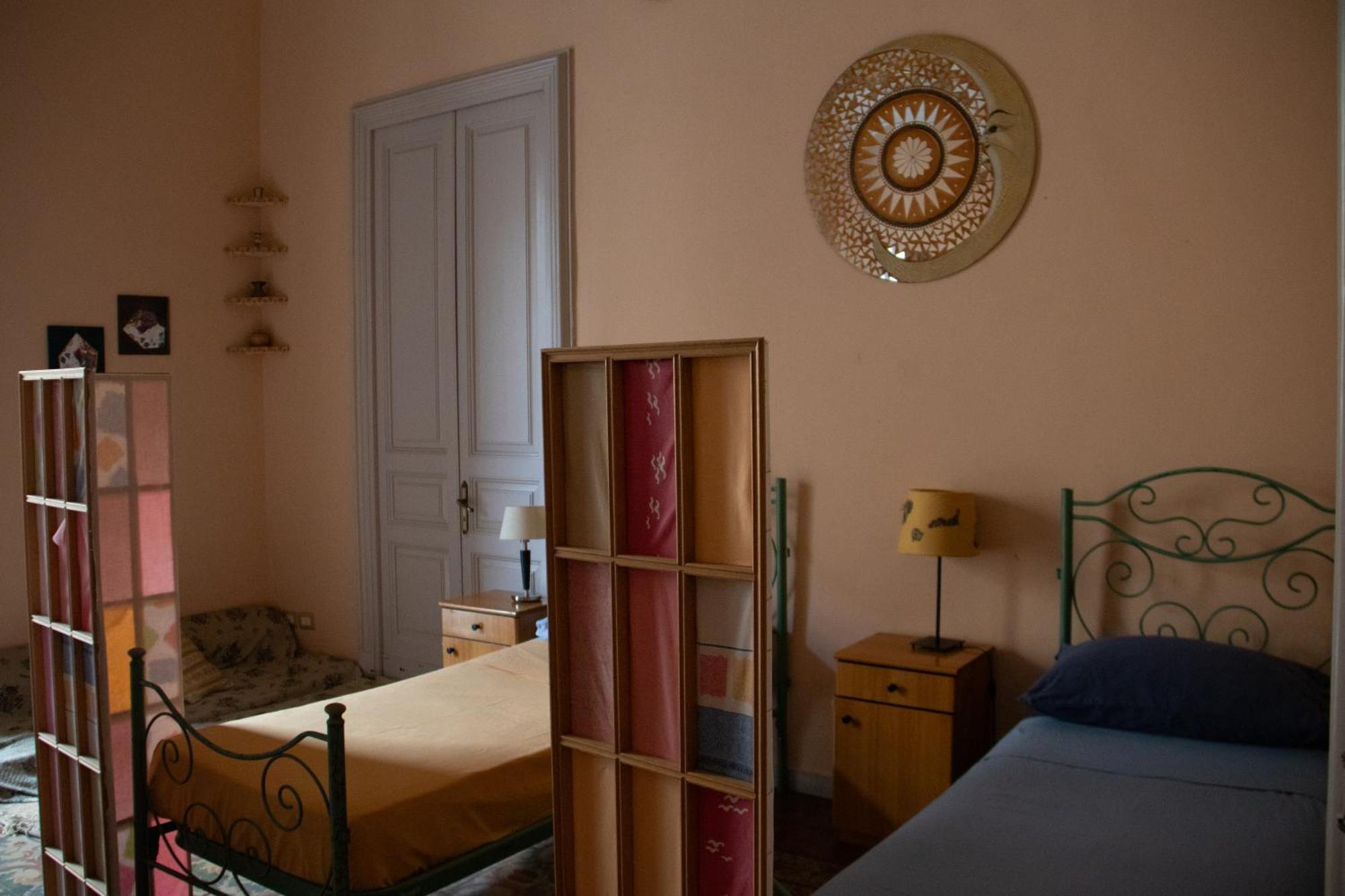 Casa Verdi - House of Travelers Catania Esterno foto